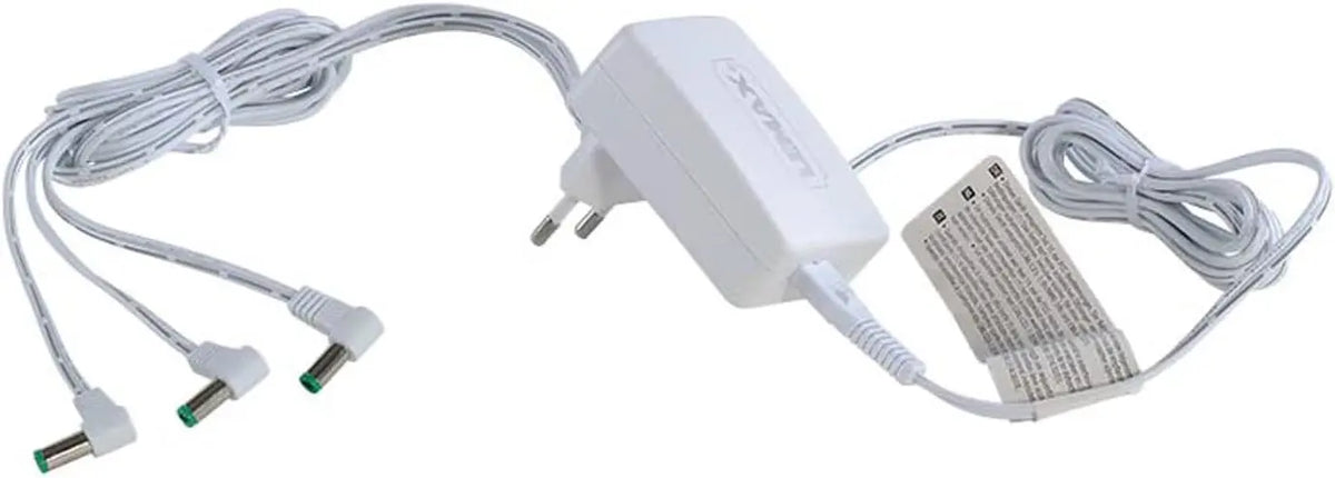 Lemax 94564-4, 5V, Adaptador de Corriente con 3 Posibilidades de conexión, Enchufe Europeo, Blanco, Accesorios navideños